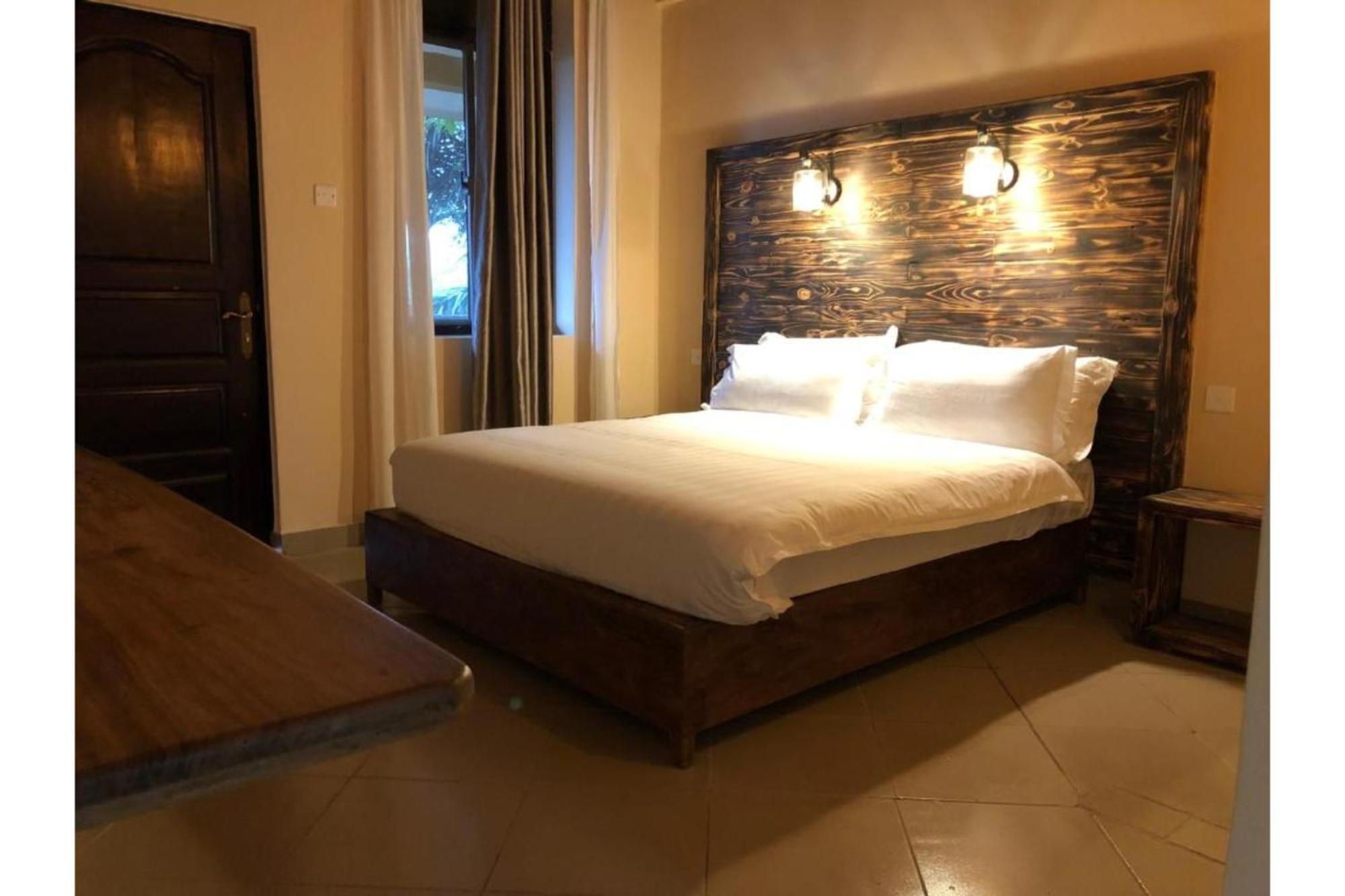 Meley Impala Hotel Munyonyo 外观 照片